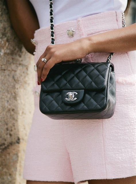 chanel mini square misure|chanel mini square price.